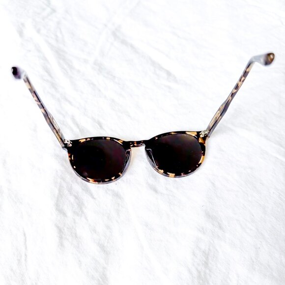 DIFF Sawyer Espresso Tortoise Sunglasses Round Lens 48-21-145 ET-BB60 - Picture 3 of 8